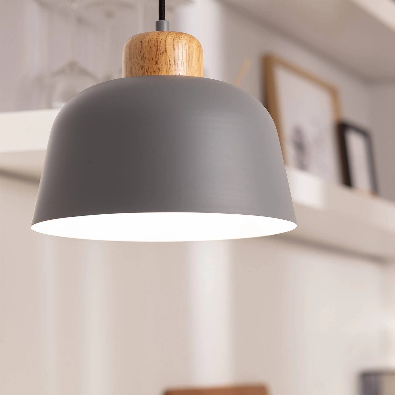 Suspension Bois Gris