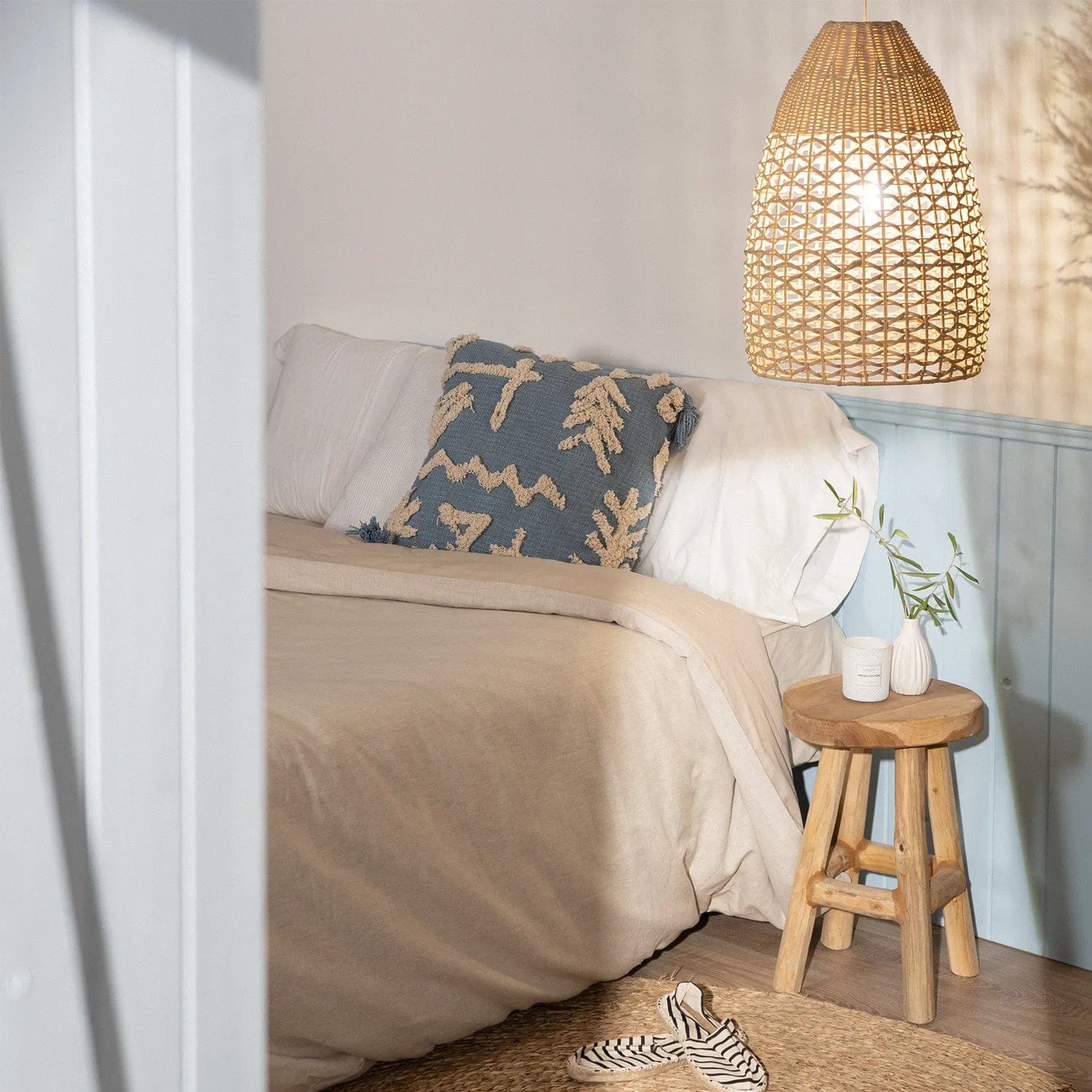 Suspension Rotin Chambre