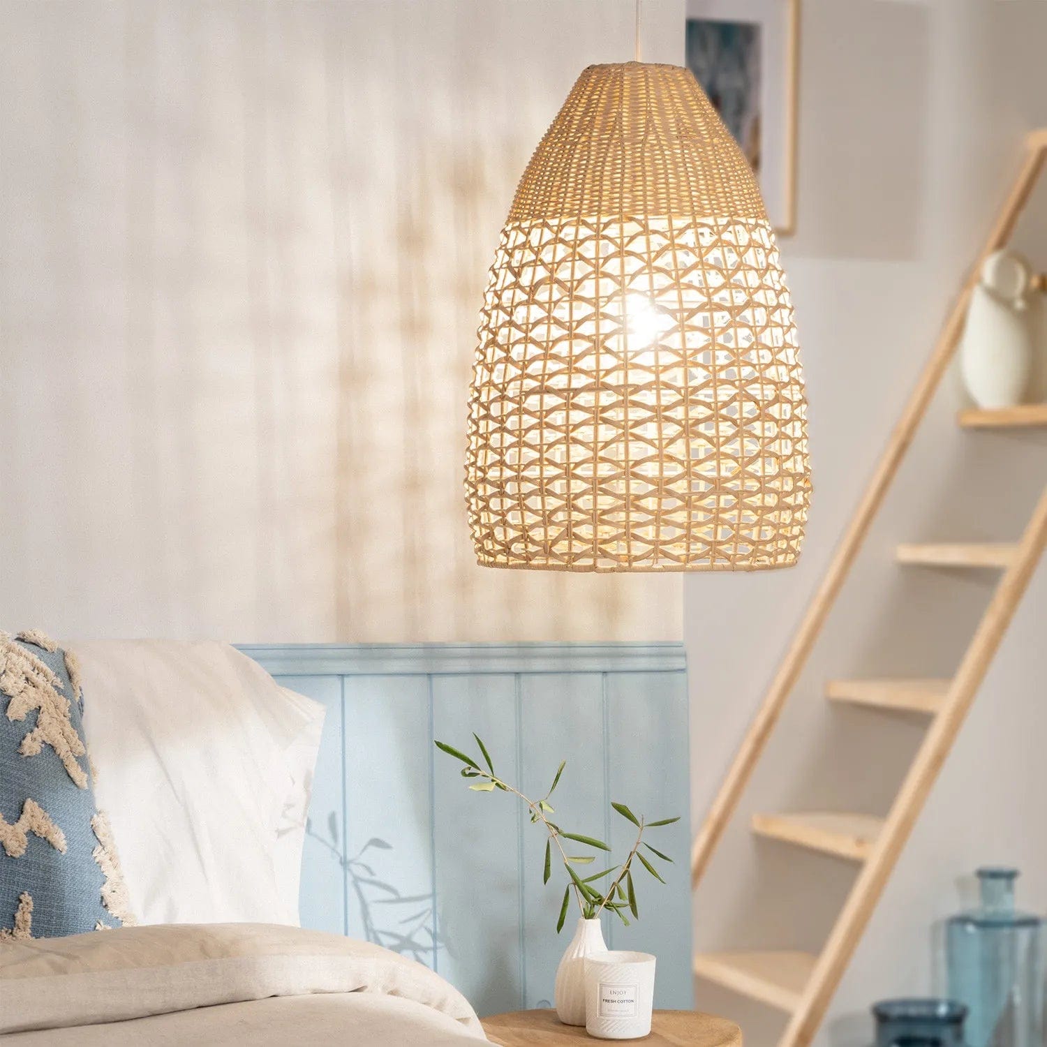 Lustre Rotin Chambre